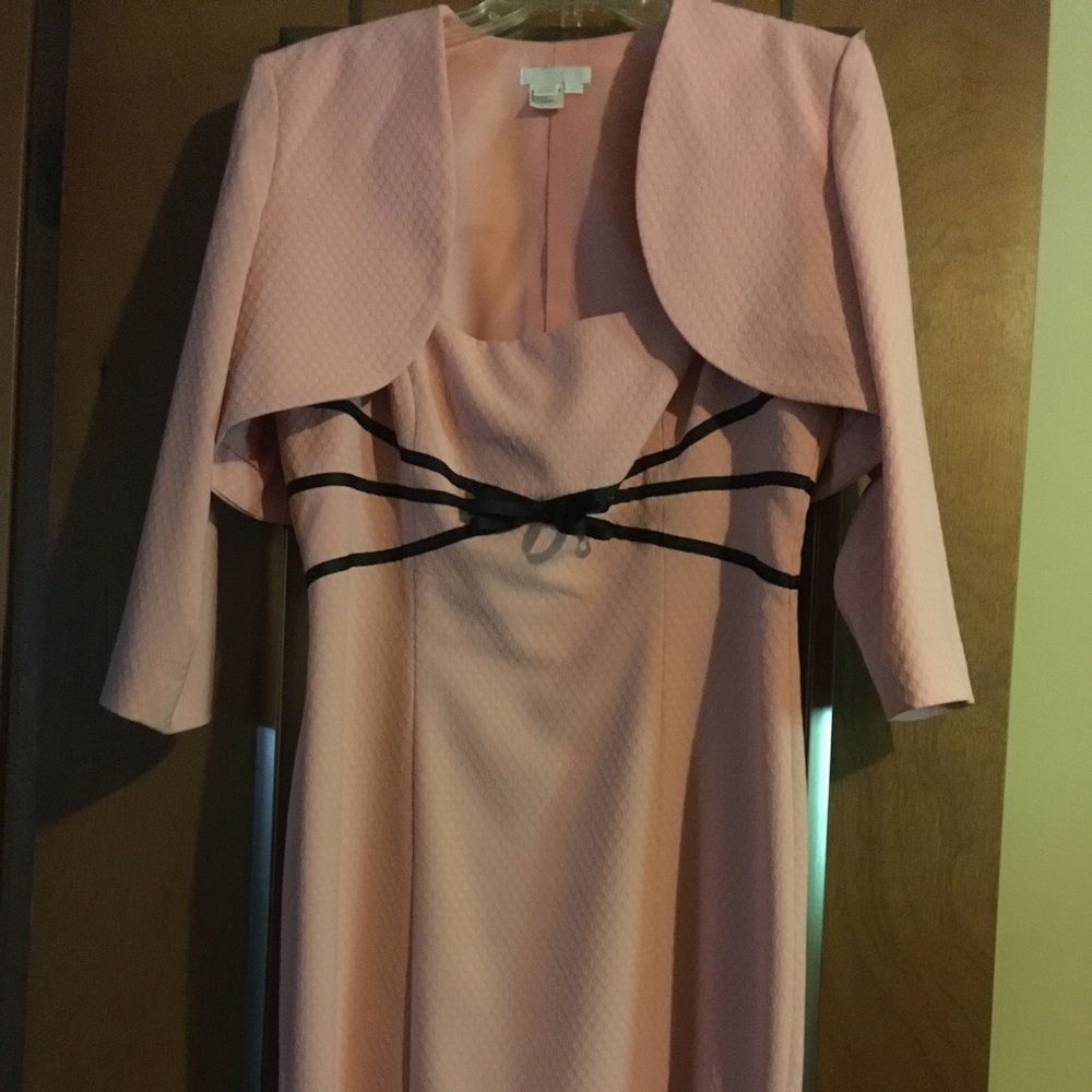 2 piece - Picture 2 of 2